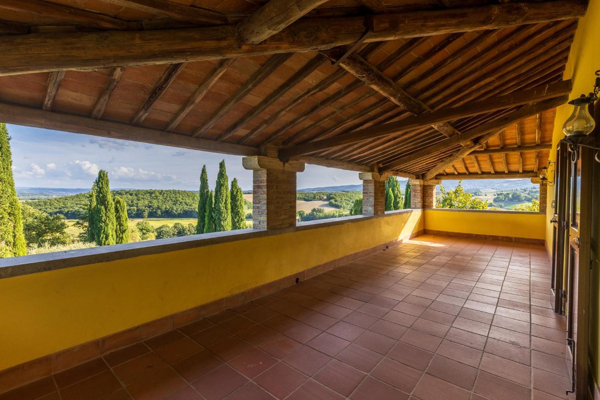 Palazzo Con Piscina E Ac - *